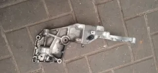 9640883680,9640883480 Кронштейн генератора Citroen C3 1 1.4л Арт 92454536, вид 1