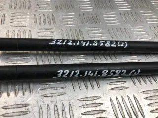 BP4K62620 Амортизатор багажника Mazda 3 BK Арт 32121418582, вид 2