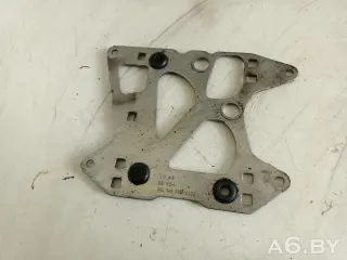 04L145798 Кронштейн интеркулера Volkswagen Transporter T5 restailing Арт 92490560, вид 1