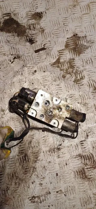 6782737 Блок клапанов активного стабилизатора BMW X5 E70 restailing Арт 92490852, вид 1