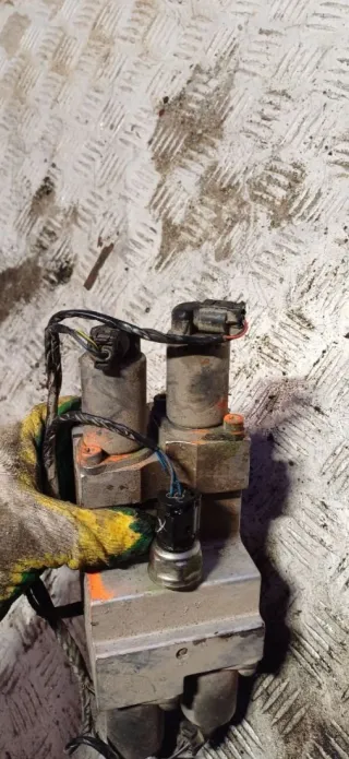 6782737 Блок клапанов активного стабилизатора BMW X5 E70 restailing Арт 92490852, вид 4