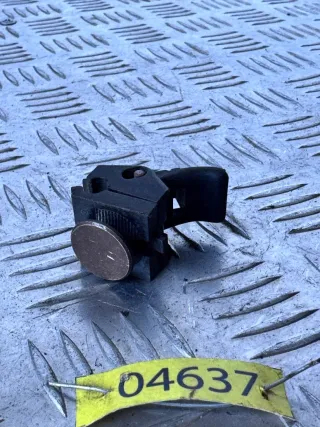  Петля бардачка BMW 7 E32 Арт 04637, вид 1