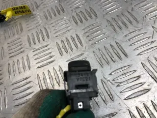  Кнопки стеклоподьемников Citroen Xantia Арт 32111688846, вид 4