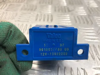 9610957880 Реле (прочее) Citroen Xantia Арт 32111688864, вид 3