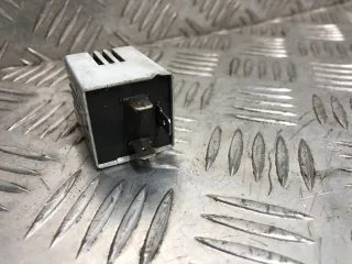 73605902 Реле (прочее) Citroen Xantia Арт 32111688866, вид 3