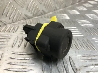 1477226080 Выключатель концевой (концевик) Citroen Xantia Арт 32111688873, вид 1