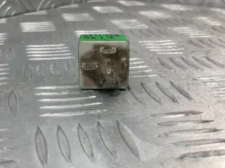  Реле (прочее) Citroen Xantia Арт 32111689817, вид 3