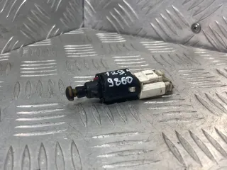 9643478880 Выключатель концевой (концевик) Citroen Berlingo 1 restailing Арт 32111299860, вид 3