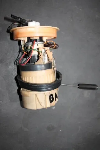 ZY081335XB насос топливный MAZDA MAZDA 3 BK Mazda 3 BK Арт 1106115, вид 2