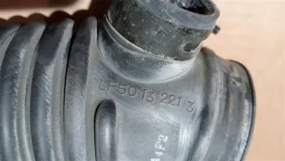 LF5013221A патрубок воздушного фильтра MAZDA MAZDA 3 BK Mazda 3 BK Арт 1121023, вид 3