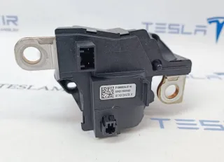 1089334-01,1089334-02,1496221-01,1500620-01 контактор высоковольтной батареи Tesla model Y Арт 29863_1, вид 1