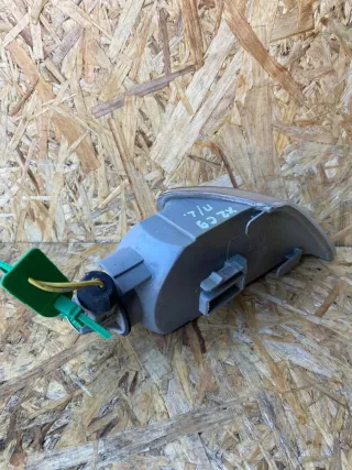  Поворотник левый Citroen Xantia Арт 92799643, вид 3