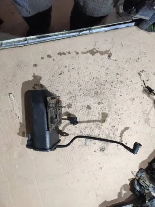 1K0201813 Адсорбер (фильтр угольный) Audi A3 8P Арт 92831346, вид 3