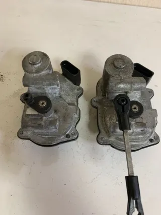 059129086 Сервопривод заслонок впускного коллектора Audi A6 C6 (S6,RS6) 3.0л Арт 92878521, вид 1