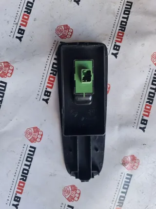 07355329060 Кнопка стеклоподъемника переднего правого Citroen Jumper 2 Арт 73302694, вид 2