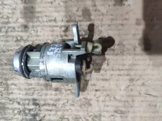  Кнопка открытия багажника Audi 100 C4 Арт 92947312, вид 3