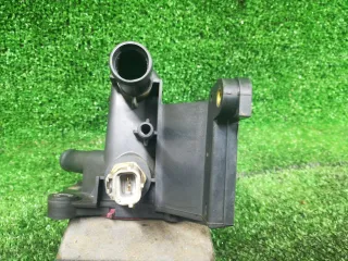 LF941517Z Фланец (тройник) системы охлаждения Mazda 3 BK Арт 301775, вид 13