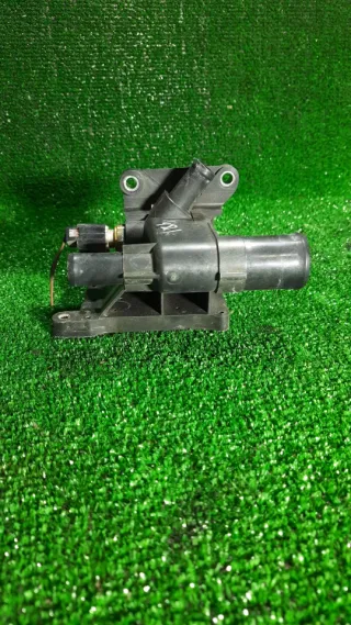 LF941517Z Фланец (тройник) системы охлаждения Mazda 3 BK Арт 284404_1, вид 7