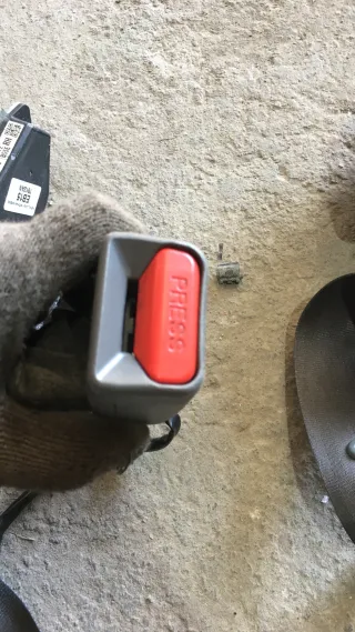  Ремень безопасности передний левый Mazda 3 BK Арт 173581, вид 6