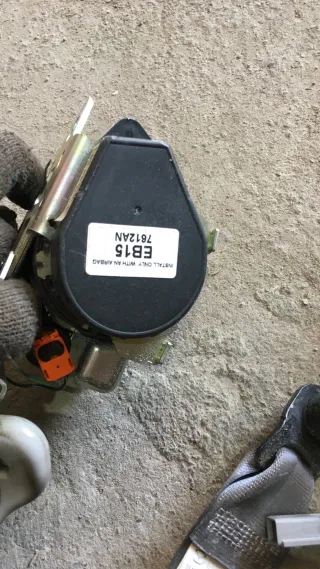  Ремень безопасности передний левый Mazda 3 BK Арт 173581, вид 8