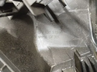 4F1937575A Крышка блока предохранителей Audi A6 C6 (S6,RS6) Арт 93009124, вид 7