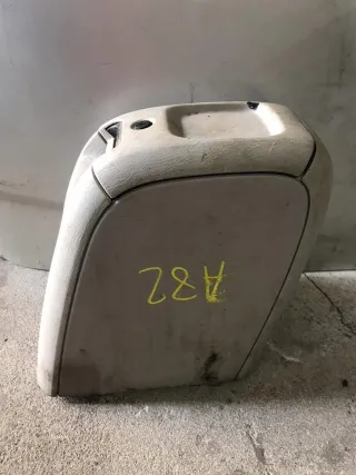  бокс межкресельный Chrysler Town Country 4 Арт 93028325, вид 1