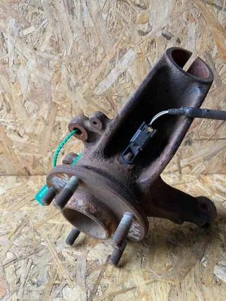 3N613K171 Ступица передняя левая Mazda 3 BK Арт 93033613, вид 2