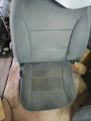  Сиденье переднее левое Citroen Xantia Арт 93038284, вид 1