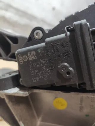 4F1726117A Педальный узел Audi A6 C6 (S6,RS6) Арт 93039104, вид 4