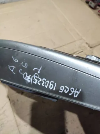 4F1864261 Консоль салона (кулисная часть) Audi A6 C6 (S6,RS6) Арт 93103582, вид 10