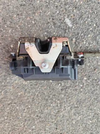 A2117400235 Замок крышки багажника Mercedes ML W164 Арт 93140529, вид 6