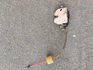 A2117400235 Замок крышки багажника Mercedes ML W164 Арт 93140529, вид 2