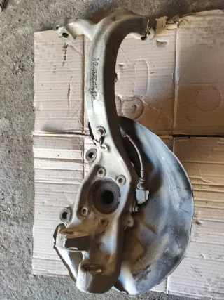  Ступица передняя левая Audi A6 C6 (S6,RS6) Арт 93164901, вид 1