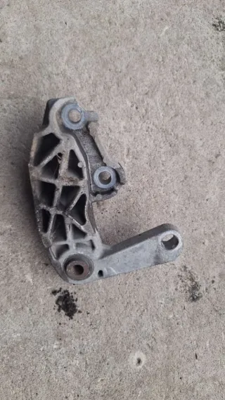  Подушка крепления кпп Mazda 3 BK 2.0л Арт 93216703, вид 2