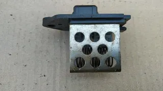  Реле вентилятора Citroen Xsara Picasso 1.6л Арт V38-10383, вид 1