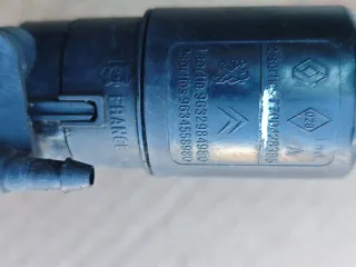 9632984980,9634558980 Насос (моторчик) омывателя стекла Citroen C5 1 Арт 93258821, вид 3