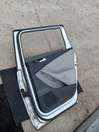  Дверь задняя правая Volkswagen Passat B6 Арт 93282022, вид 1