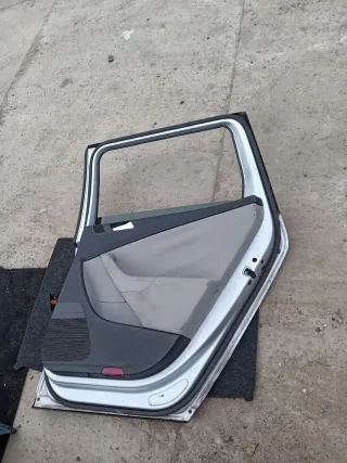  Дверь задняя правая Volkswagen Passat B6 Арт 93282022, вид 5