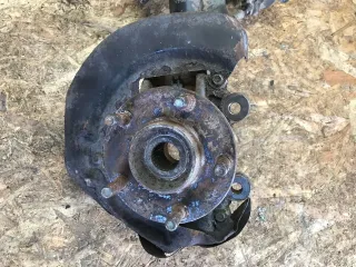  Ступица передняя правая Mazda 3 BK Арт 93328868, вид 5