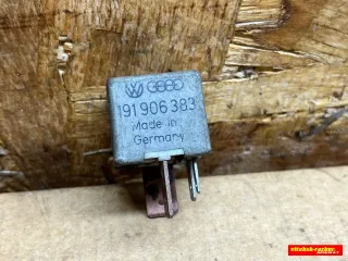 191906383, 80 Реле бензонасоса Volkswagen Golf 3 Арт 93329951, вид 1