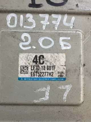 LF7018881F,E6T52277H2 Блок управления двигателем Mazda 3 BK Арт 93363268, вид 3