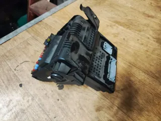 30682981,04W284 Блок CEM Volvo S80 1 Арт 2121-11101881, вид 2