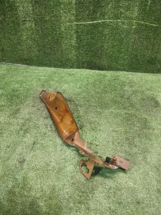 9801669280 Кронштейн крепления крыла переднего правого Citroen C4 Grand Picasso 2 restailing Арт 93577603, вид 1