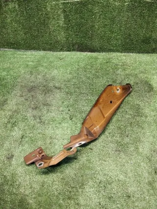 9801669580 Кронштейн крепления крыла переднего левого Citroen C4 Grand Picasso 2 restailing Арт 93577673, вид 1