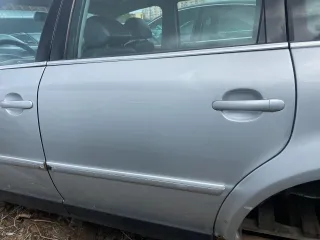  Молдинг стекла двери задней левой наружный Volkswagen Passat B5 Арт 93598216, вид 1