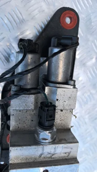 6794578 Блок клапанов активного стабилизатора BMW X6 E71/E72 Арт 93606159, вид 4