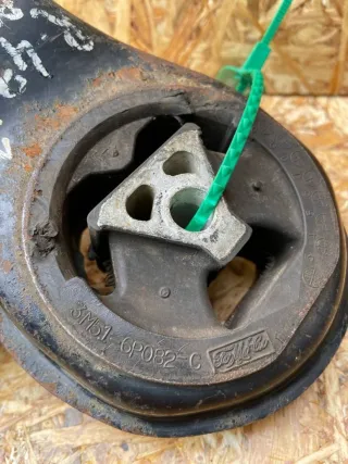 3M516P082 Подушка двигателя Mazda 3 BK 1.6л Арт 93611385, вид 4