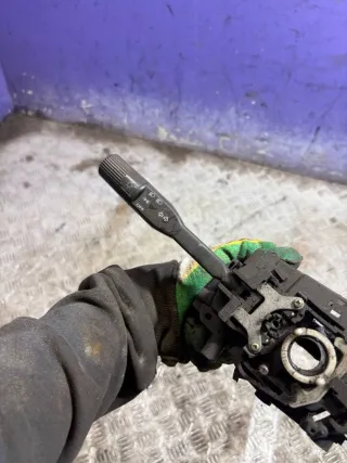  Переключатель подрулевой (стрекоза) Mazda 121 2 Арт 93621425, вид 3