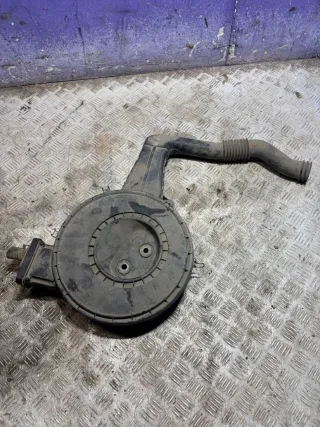  Корпус воздушного фильтра Mazda 121 2 Арт 93621441, вид 1