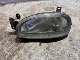  Фара передняя левая Mazda 121 2 Арт 93621446, вид 1